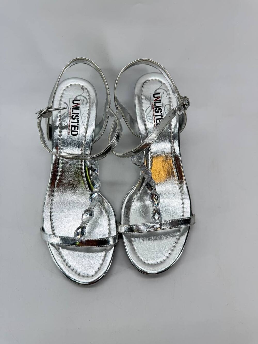 Unlisted Kenneth Cole Kind Care Women's Size 8 Silver Strappy Heel Sandals
